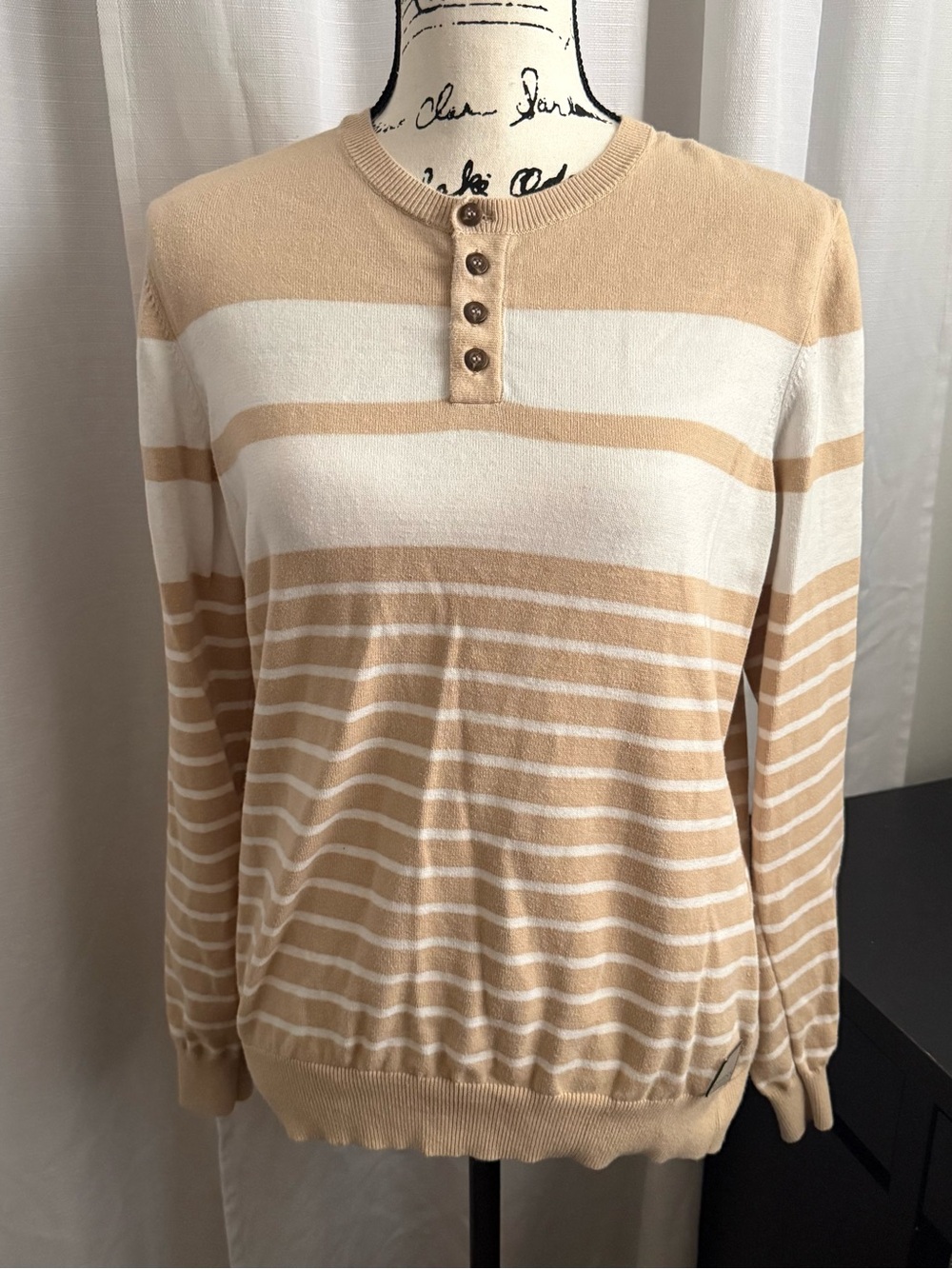 Men’s Guess Striped Beige and White Henley Sweater